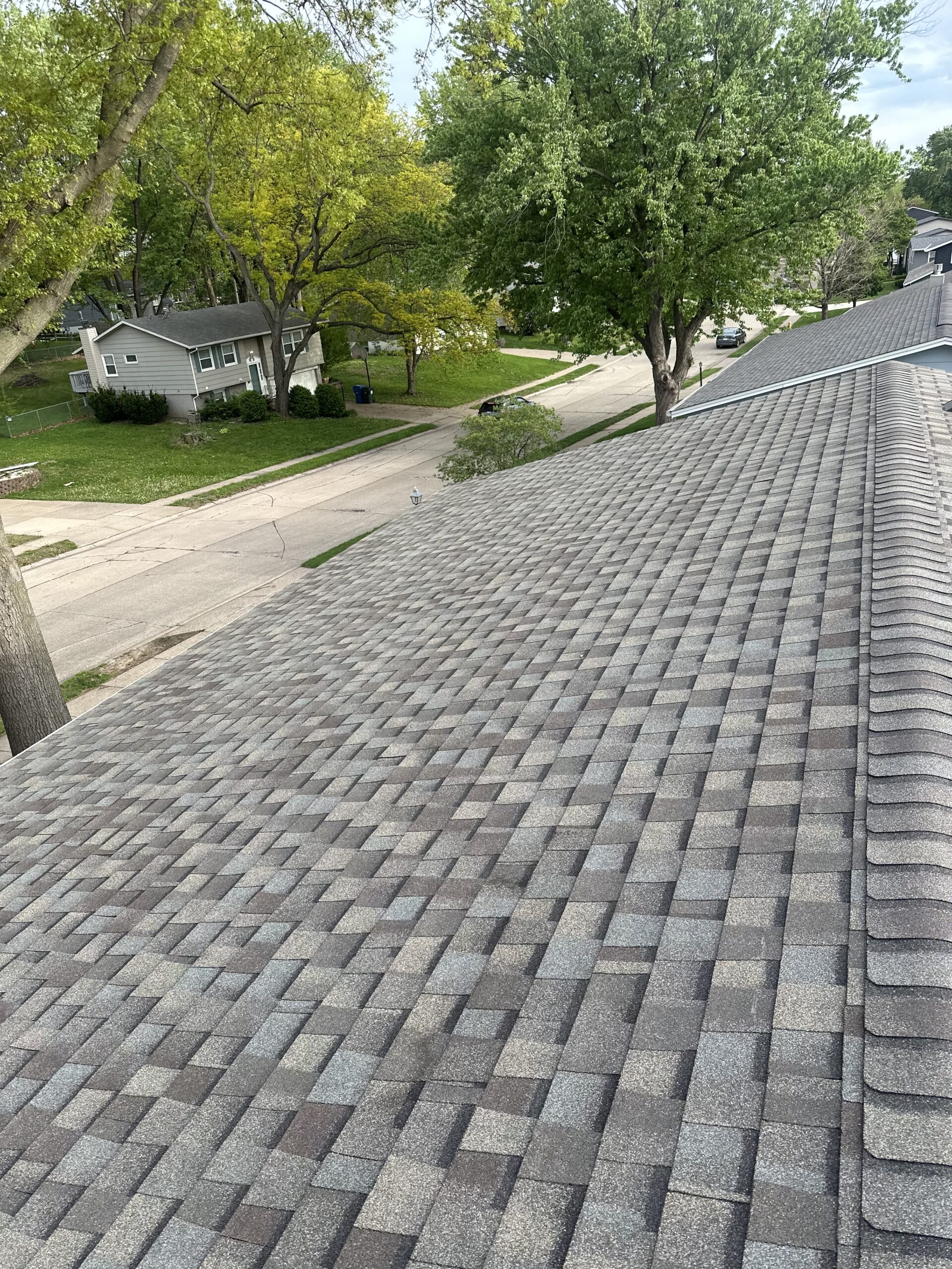 grey shingles roof